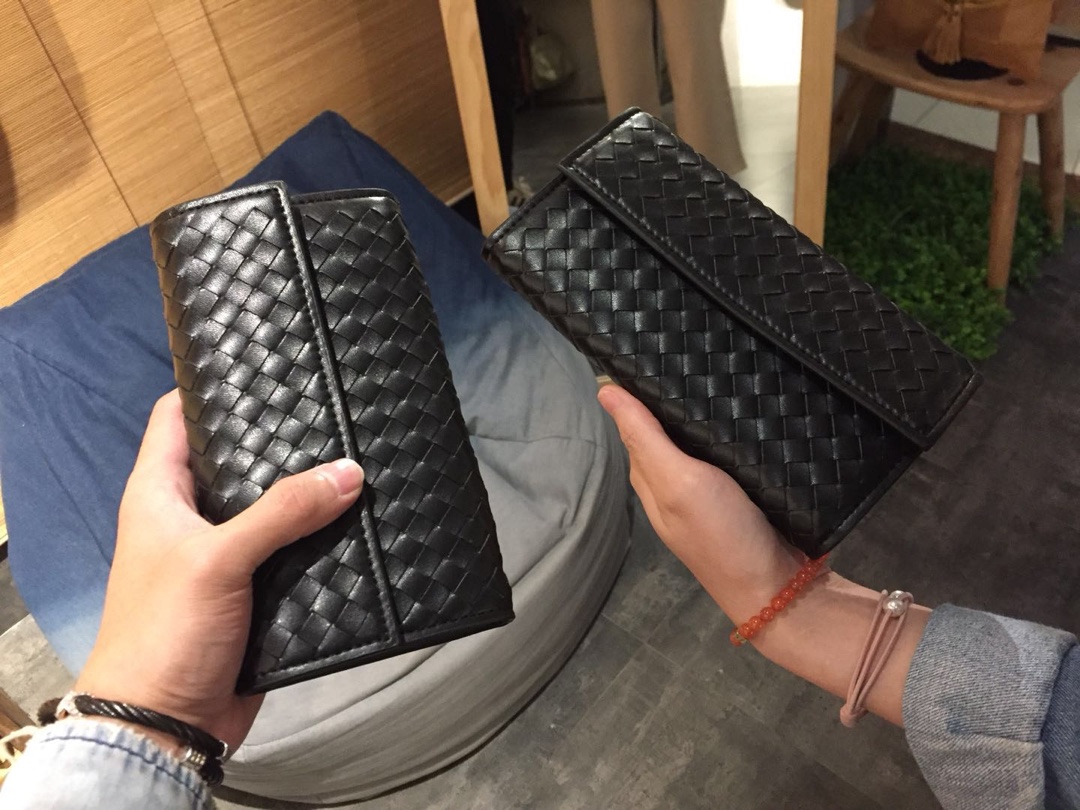 個性的なデザ 人気ブランドボッテガヴェネタ Bottega Veneta 実物の写真 N品スーパーコピー代引き対応国内発送後払い安全必ず届く優良サイト